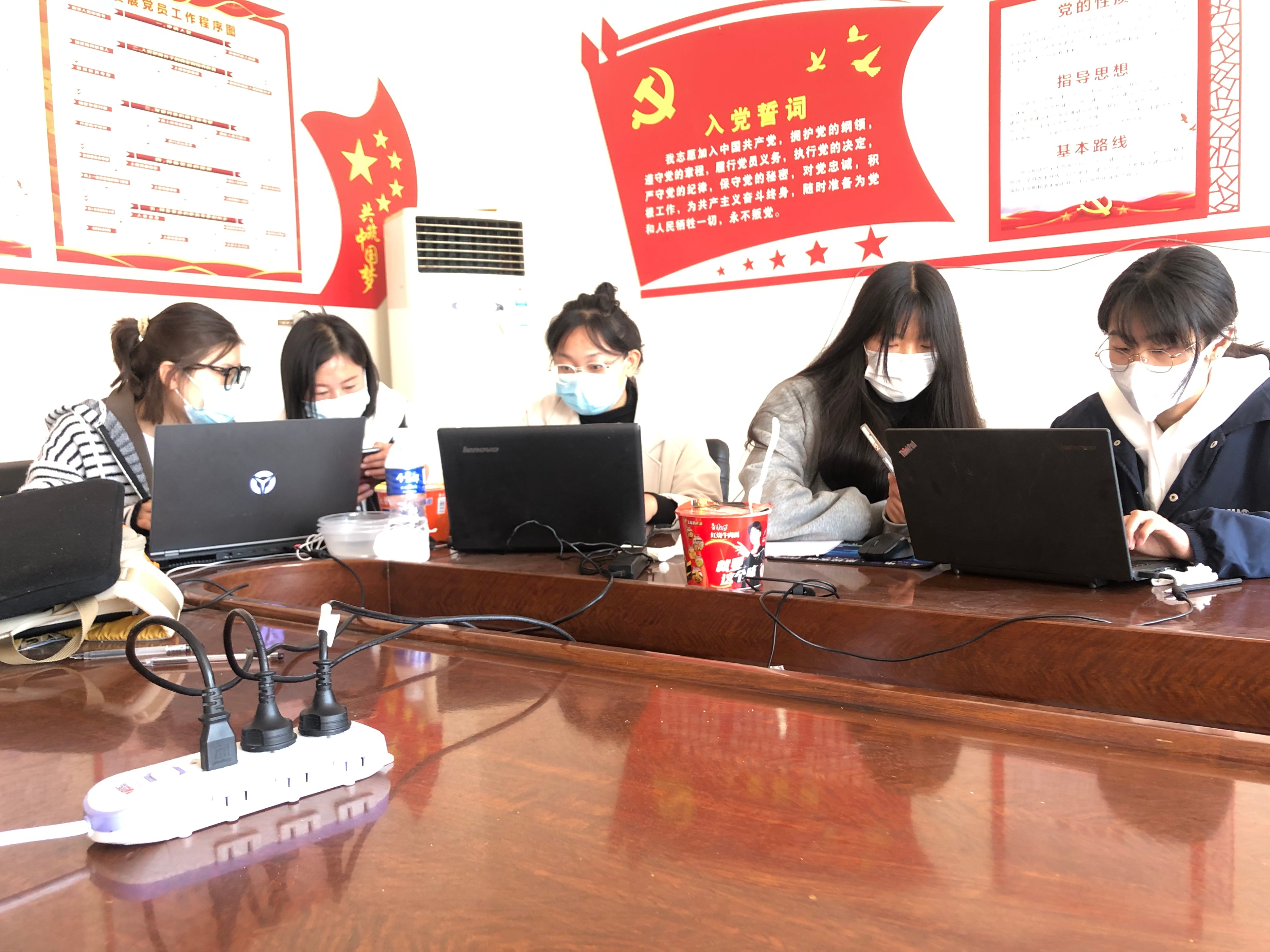中国火狐体育直播平台下载记录者在线高阳工作站积极参与保定市高阳县疫情防控工作