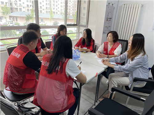 唐山市尚禾社区开展“劳动力调查利国家 提供信息靠大家”主题活动