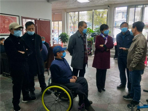 河北省残联领导王志恒到山海关残疾人创业就业基地考察调研